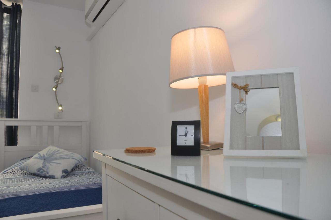 Private Apartment In Pembroke St Julians Exterior foto